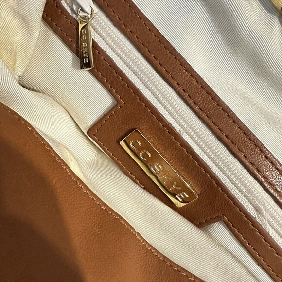 CC SKYE Camel Brown Lamb‎ leather shoulder Bag Gold Trim Clasp GUC - Picture 12 of 16